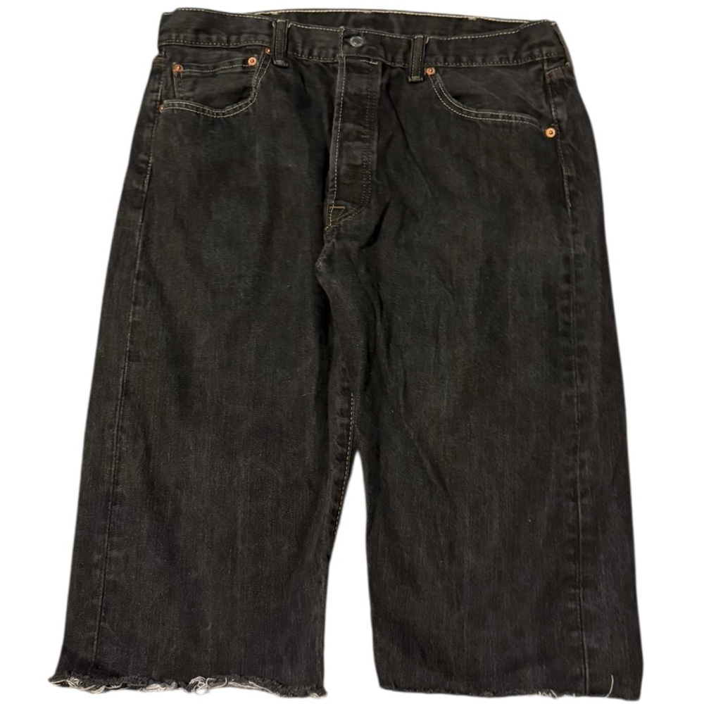 Black Levi’s 501 Cutoff Denim Shorts